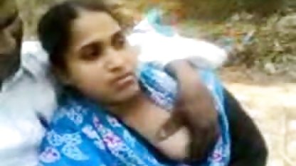 सेक्स के साथ एक लड़की सेक्सी पिक्चर हिंदी पिक्चर फिल्म में एक कम स्कर्ट