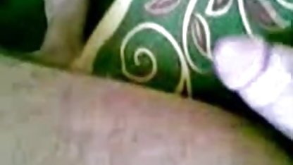 घर का बना सेक्सी पिक्चर बॉबी देओल एकल में कैमरे के सामने
