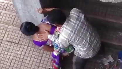 दो जोड़ों किसी सपना चौधरी का सेक्सी पिक्चर वीडियो पर के सोफे