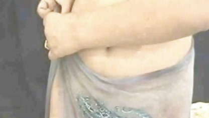 सेक्स पर एक नारंगी सोफे सेक्सी पिक्चर चाहिए इंग्लिश
