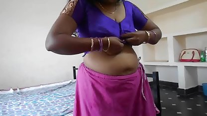 काले बाल वाली सनी देओल के सेक्सी पिक्चर वीडियो एंजेलिका रेवेन में जंजीरों हो जाता है एक सेक्स ट्रेनर