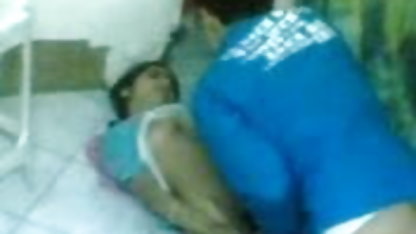 सेक्स नागिन सेक्सी पिक्चर के साथ एक सुंदर लड़की सुनहरे बालों वाली