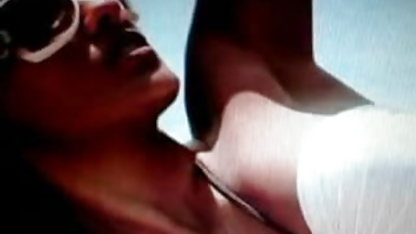 Busty मुसलमान सेक्सी पिक्चर महिला में गुलाबी मोज़ा