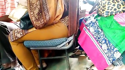एक प्रेमी कहा जाता 2005 की सेक्सी पिक्चर है, जबकि उसके पति नहीं है
