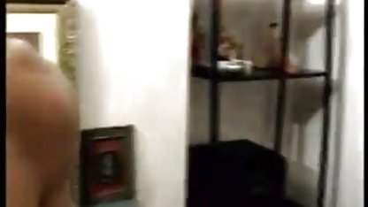 दुकान में सही किट्टी के साथ खेलने का बीपी वीडियो फुल सेक्सी फैसला किया