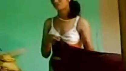 गुदा के फुल सेक्सी इंग्लिश बीपी लिए आवेशपूर्ण श्यामला