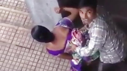 लॉरेन Clare नाटकों उंगलियों के साथ अपने मुंडा किट्टी वीडियो सेक्सी पिक्चर