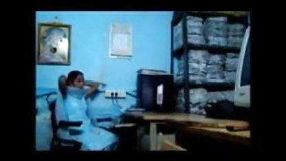 आदमी ब्लू पिक्चर भेज दो सेक्सी मिला दो लड़कियों एथलेटिक काया
