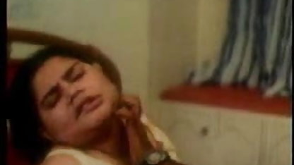 उच्च बट काले बाल वाली और poimel खड़े हकीकFeykovnyj एजेंट Trab प्रियंका चोपड़ा की सेक्स पिक्चर Ochkadstju दवलकु